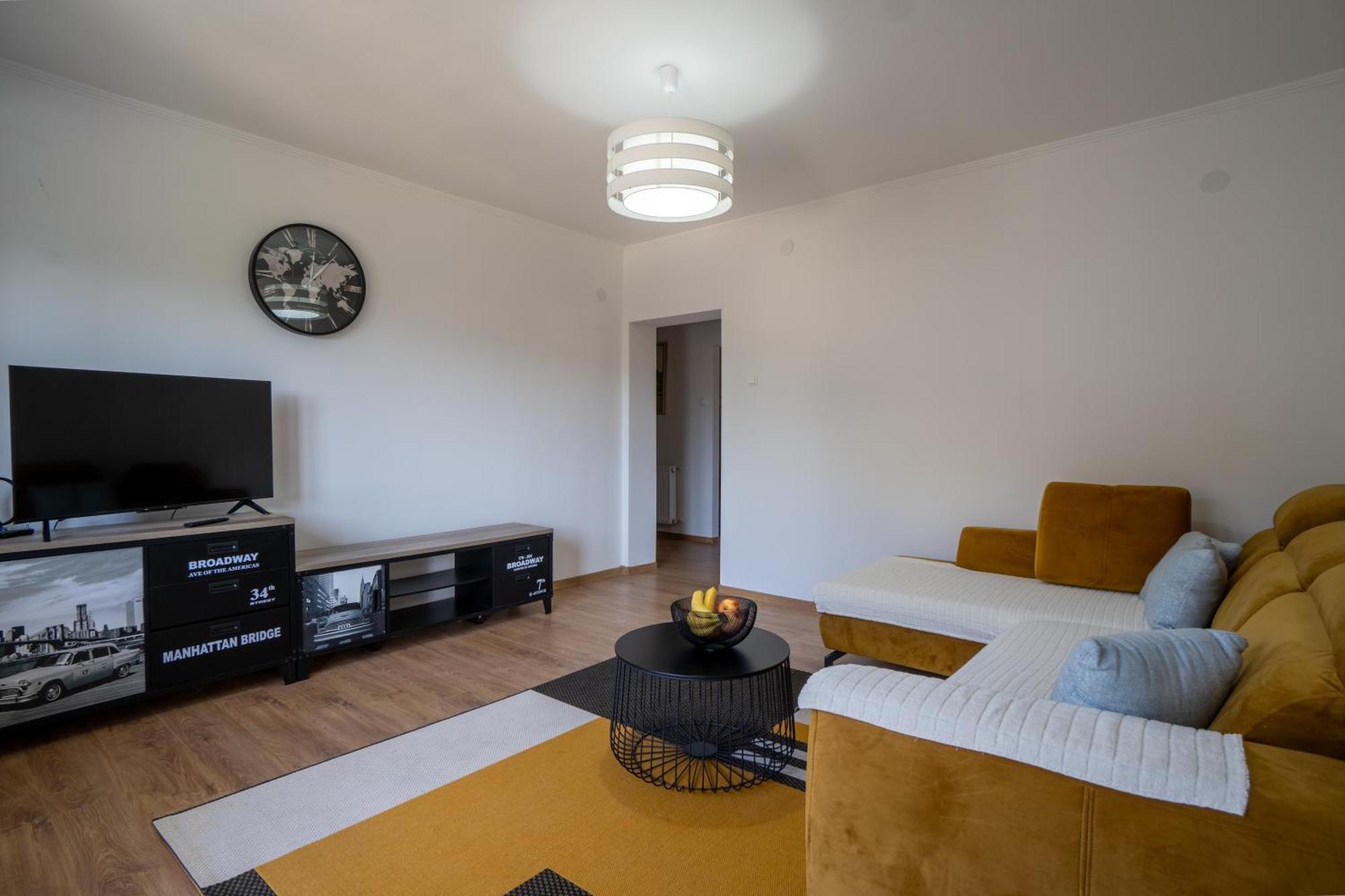 Apartman Josip Госпич Экстерьер фото